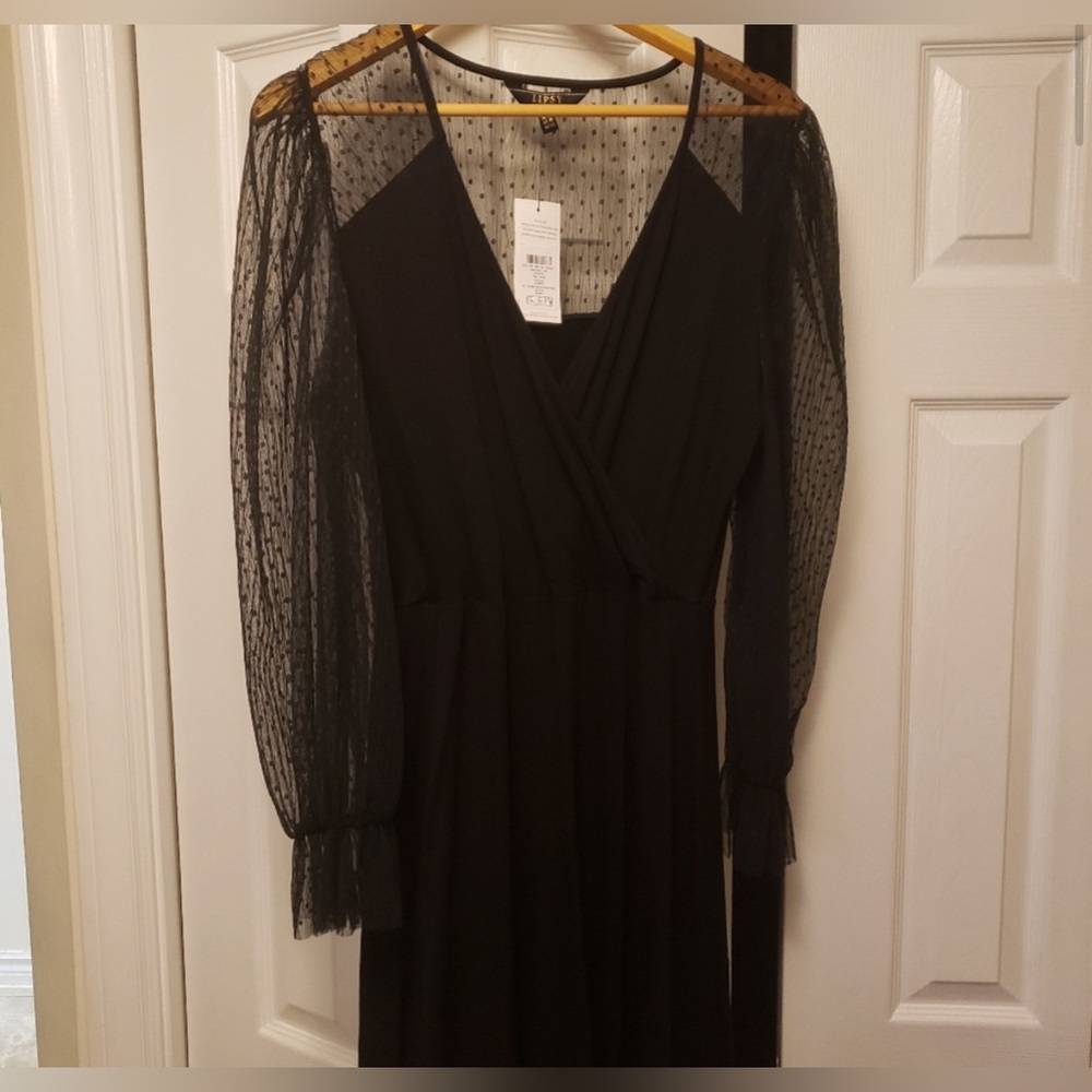 Lipsy Beautiful Litte Black Dress with Gorgeous Sheer Sleeves NWT